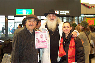 tony scott arrived at Japan